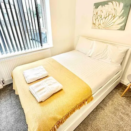 Paradigm House, Stunning 2-Bedroom Apartment 1, Free Parking, Oxford Buitenkant foto